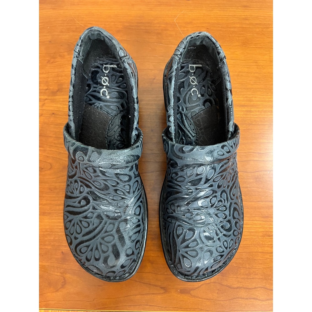 B.O.C. Women Black Grey Embossed Paisley Leather Clogs Slip On Shoes BC4630 7M